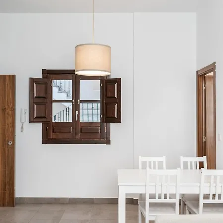 Moderno Centro De 2 גרנדה