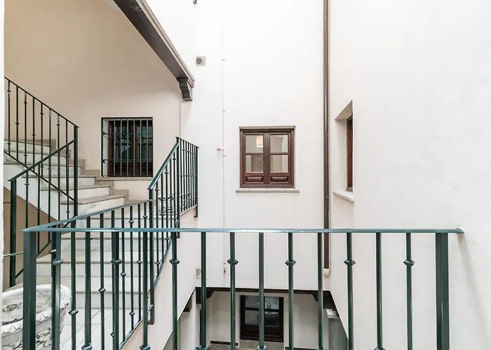 Moderno Centro De 2 *